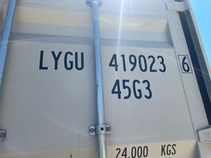 #400-•-single-use-40'-high-cube-shipping-container-image-10