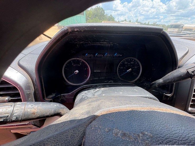 2017-ford-f250-image-13