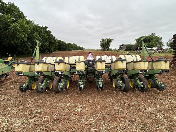 1989-john-deere-7200-image-6