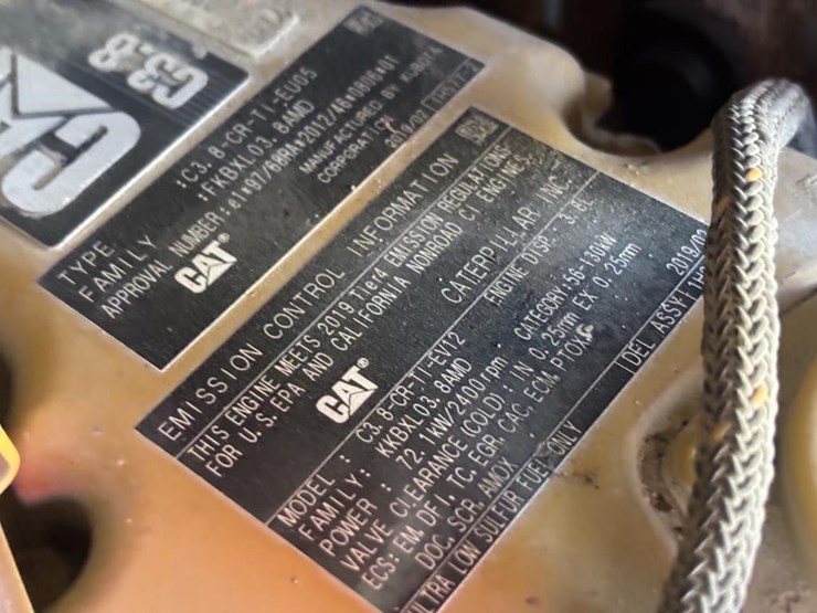2019-caterpillar-272d2-image-47