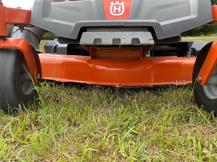 #7956-•-husqvarna-z254f-zero-turn-lawn-mower-image-19