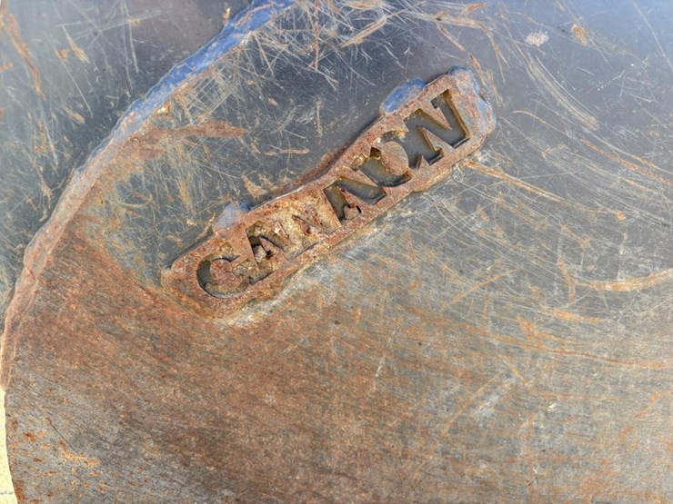 12"-central-fabricators-backhoe-bucket-image-8