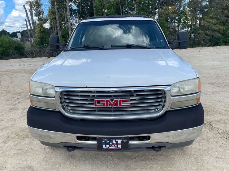 2002-gmc-sierra-2500-image-5