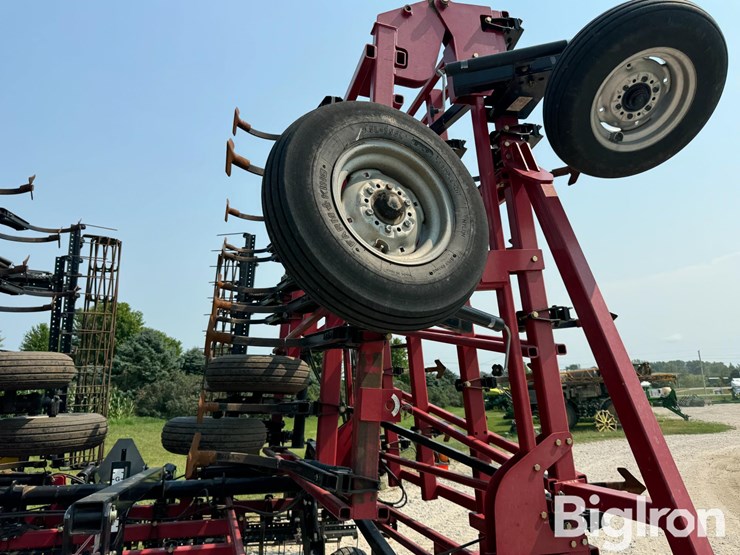 2012-case-ih-200-image-13