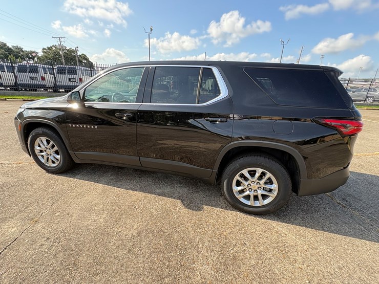 2022-chevrolet-traverse-image-4