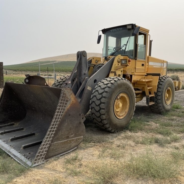 1998 VOLVO L120C