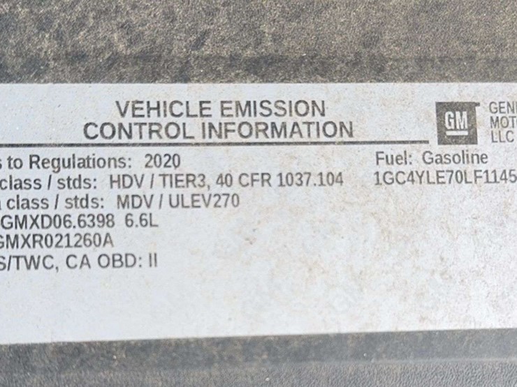 2020-chevrolet-silverado-4-x-4-truck-image-24