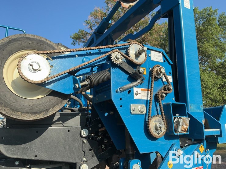 2021-kinze-3605-image-15