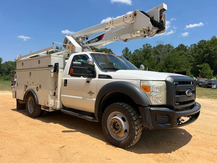 2015-ford-f550-image-4