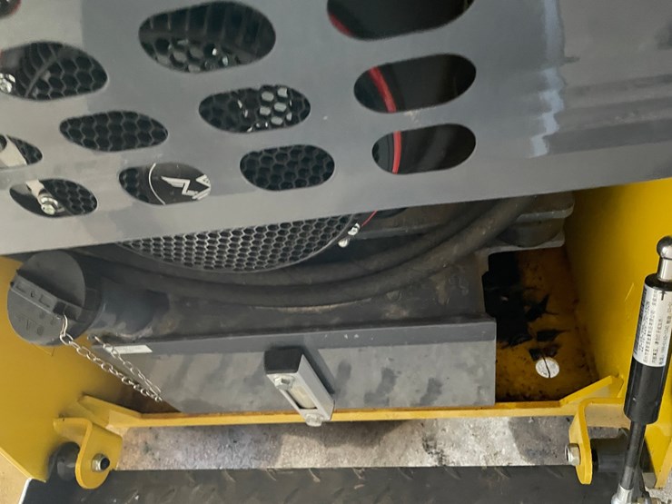 #9738-•-ats-power-mini-skid-steer-loader-image-50