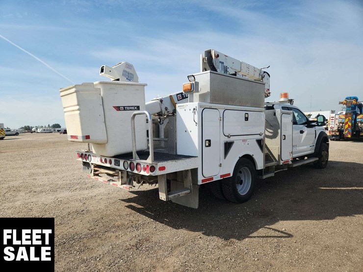 2020-ford-f550-image-4
