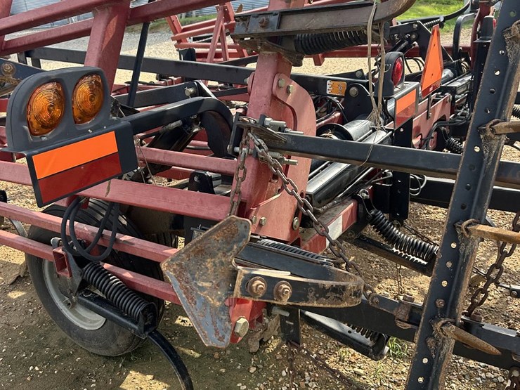 case-tigermate-200-field-cultivator-image-9
