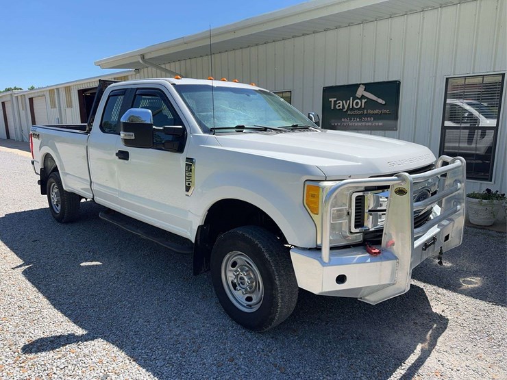 2017-ford-f250-image-7