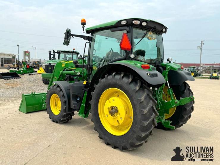 2023-john-deere-6r-140-image-7