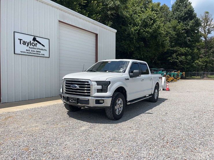 2016-ford-f150-image-2