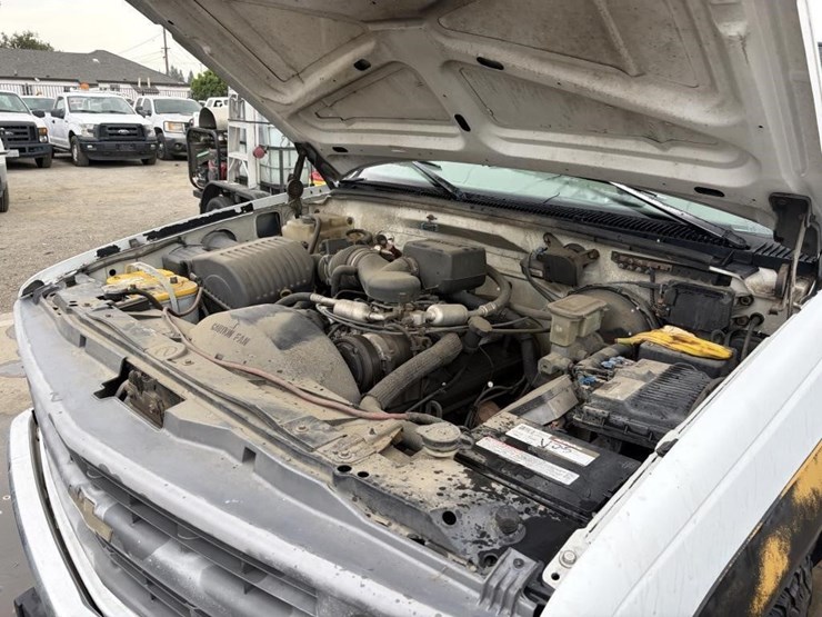 1997-chevrolet-k2500-image-7