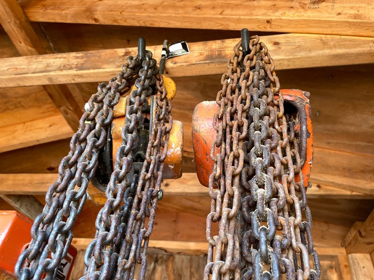 #7971-•-(2)-chain-hoists-image-7