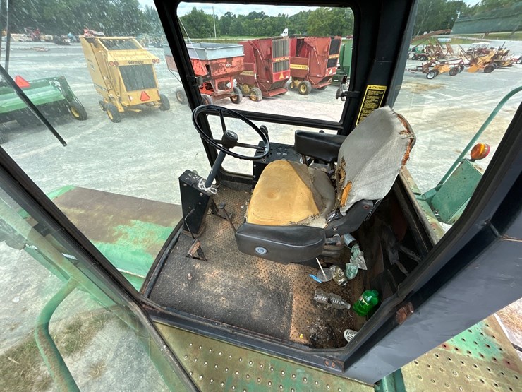 john-deere-6000-image-12