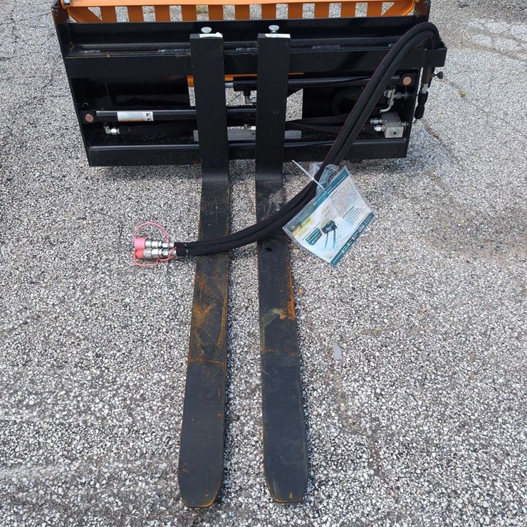 Wolverine Skid Steer Pallet Fork Hydraulic Adjustable PFA-11-3300G