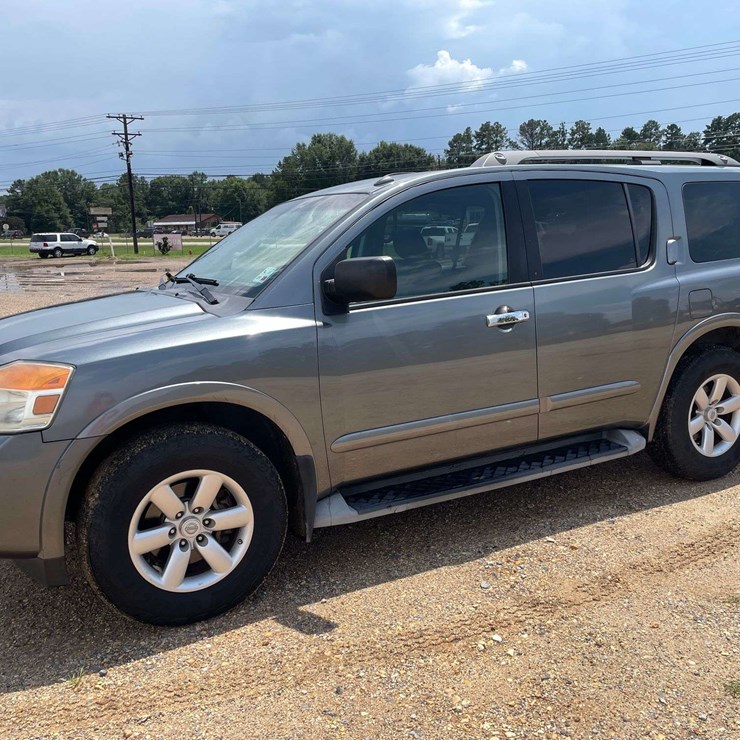 2015 NISSAN ARMADA
