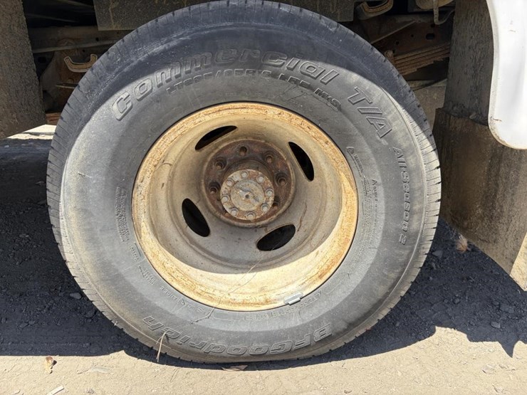 2004-ford-f350-image-6