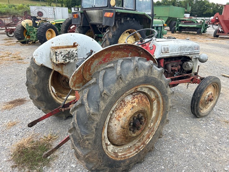 ford-8n-image-2