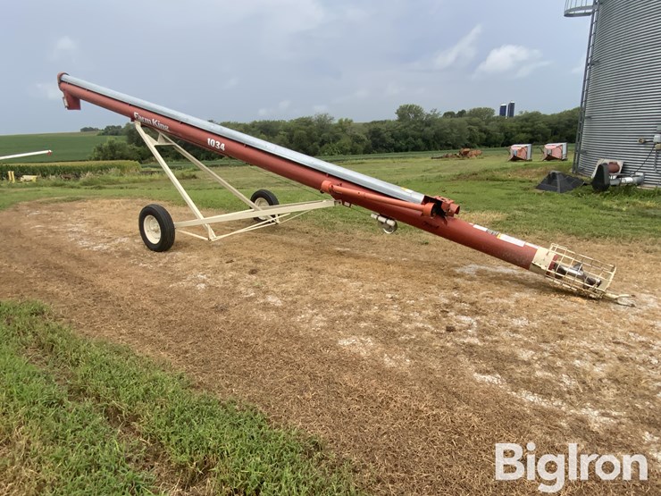 buhler-farm-king-1034-image-3