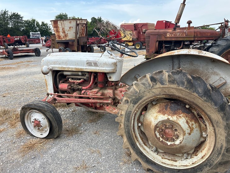 ford-600-image-4