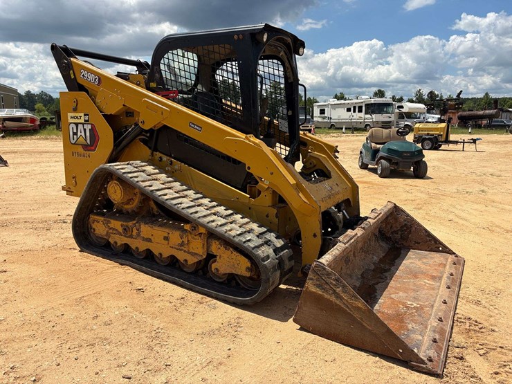 2020-caterpillar-299d3-image-5
