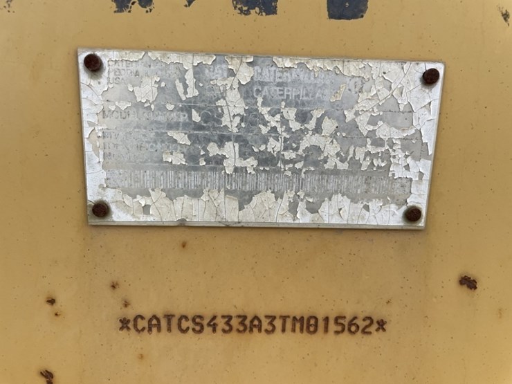 caterpillar-cs-433c-image-25
