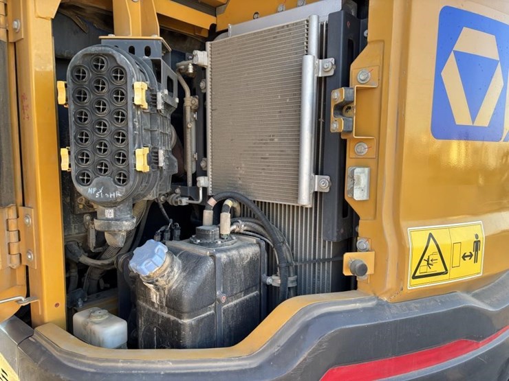 2023-xcmg-xe155ucr-hydraulic-excavator-image-45