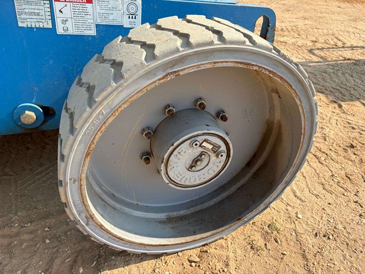 2012-genie-z40/23n-image-10