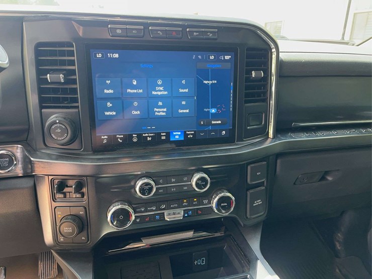 2024-ford-f250-image-17