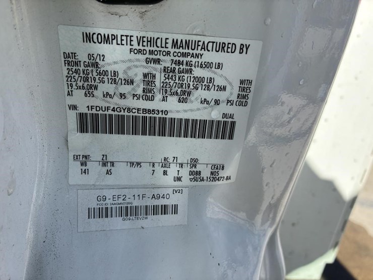 2012-ford-f450-image-28