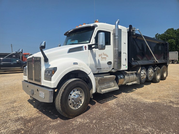 2019-kenworth-t880-image-3