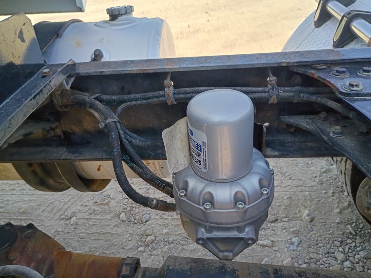 2014-western-star-4900-image-76