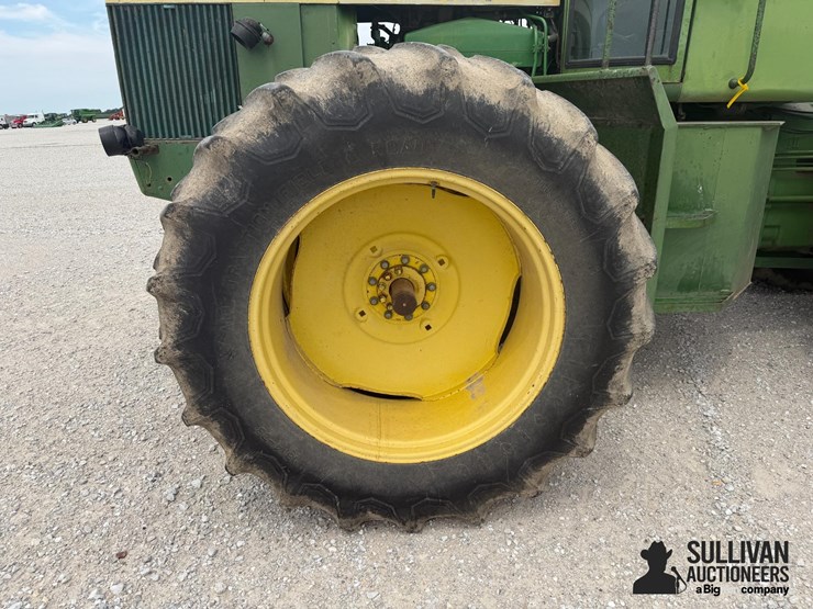 john-deere-8430-image-14
