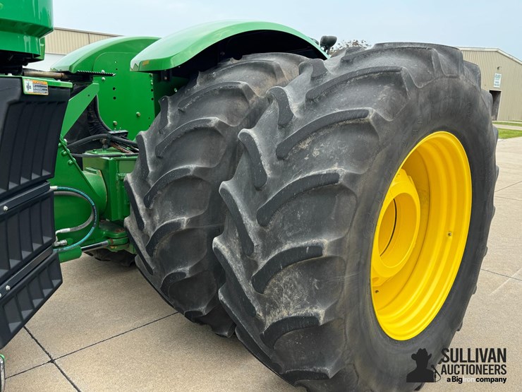 2013-john-deere-9410r-image-17