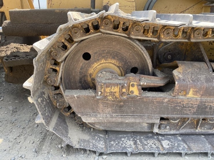 2002-caterpillar-d4g-image-12