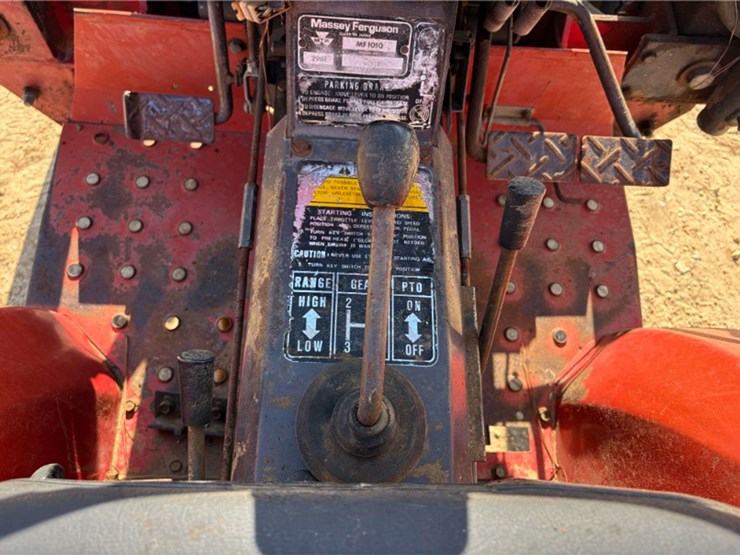 massey-ferguson-1010-image-13