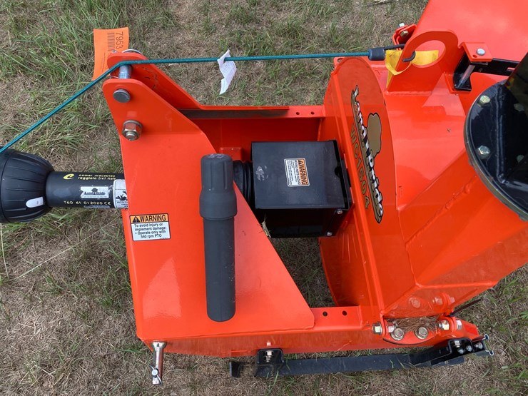 #7953-•-land-pride-wc1504-3-point-wood-chipper-image-11