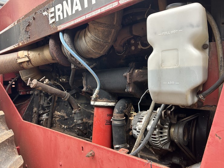 case-ih-t4586-image-19