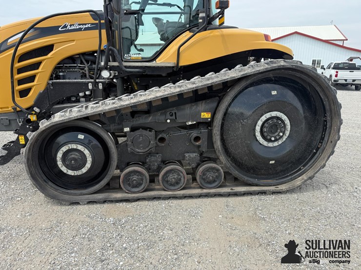 2017-challenger-mt755e-image-17