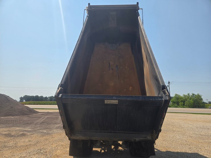 2019-kenworth-t880-image-28