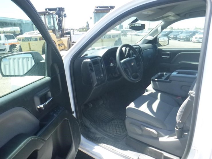 2015-chevrolet-1500-image-5