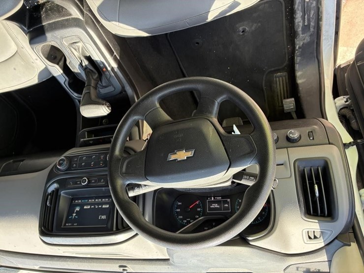 2018-chevrolet-colorado-image-14