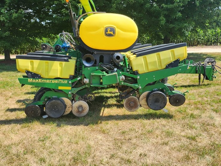 john-deere-1760-image-7
