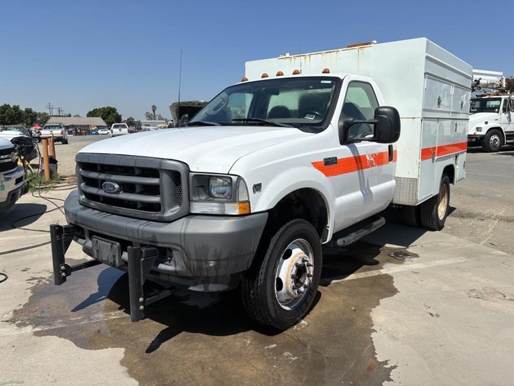 2003-ford-f450-image-1