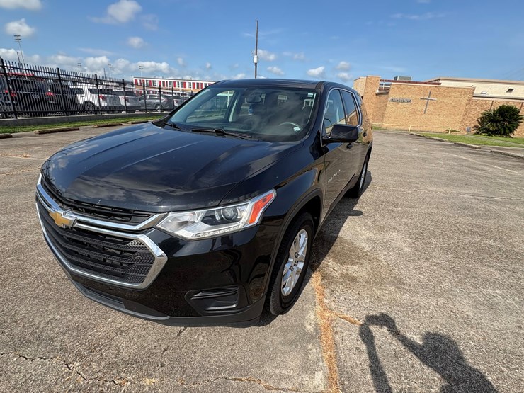 2022-chevrolet-traverse-image-10