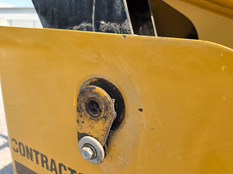 2016-caterpillar-289d-image-70